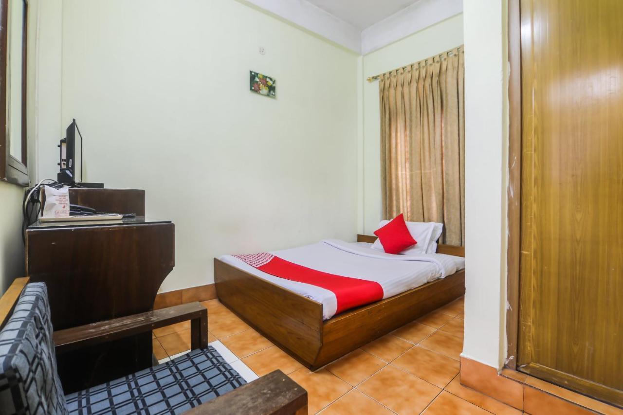 Oyo Hotel Grand City Tezpur Kültér fotó