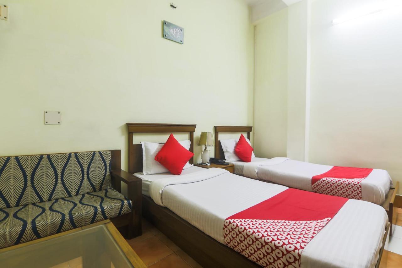 Oyo Hotel Grand City Tezpur Kültér fotó