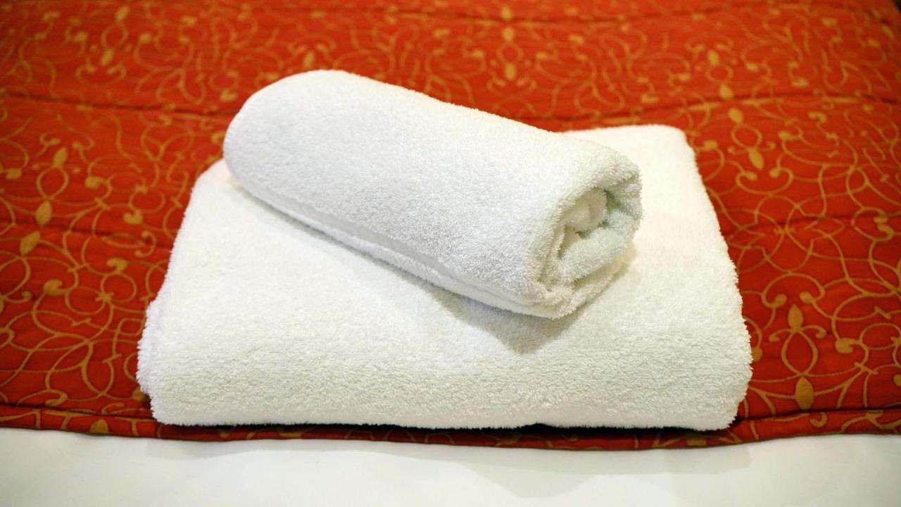 Oyo Hotel Grand City Tezpur Kültér fotó
